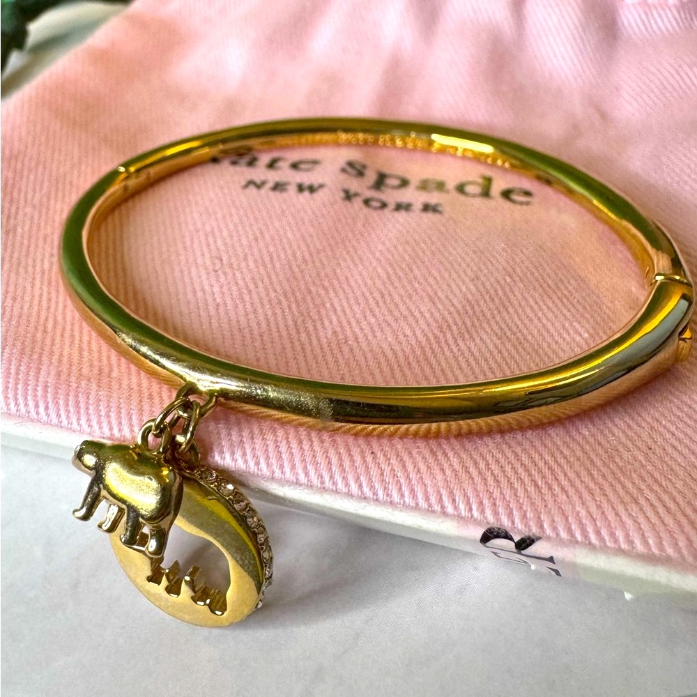 Kate Spade Rare Mama Bear Bangle Bracelet + dust bag EUC retails $125 - Picture 7 of 12
